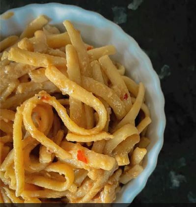 Peanut noodles